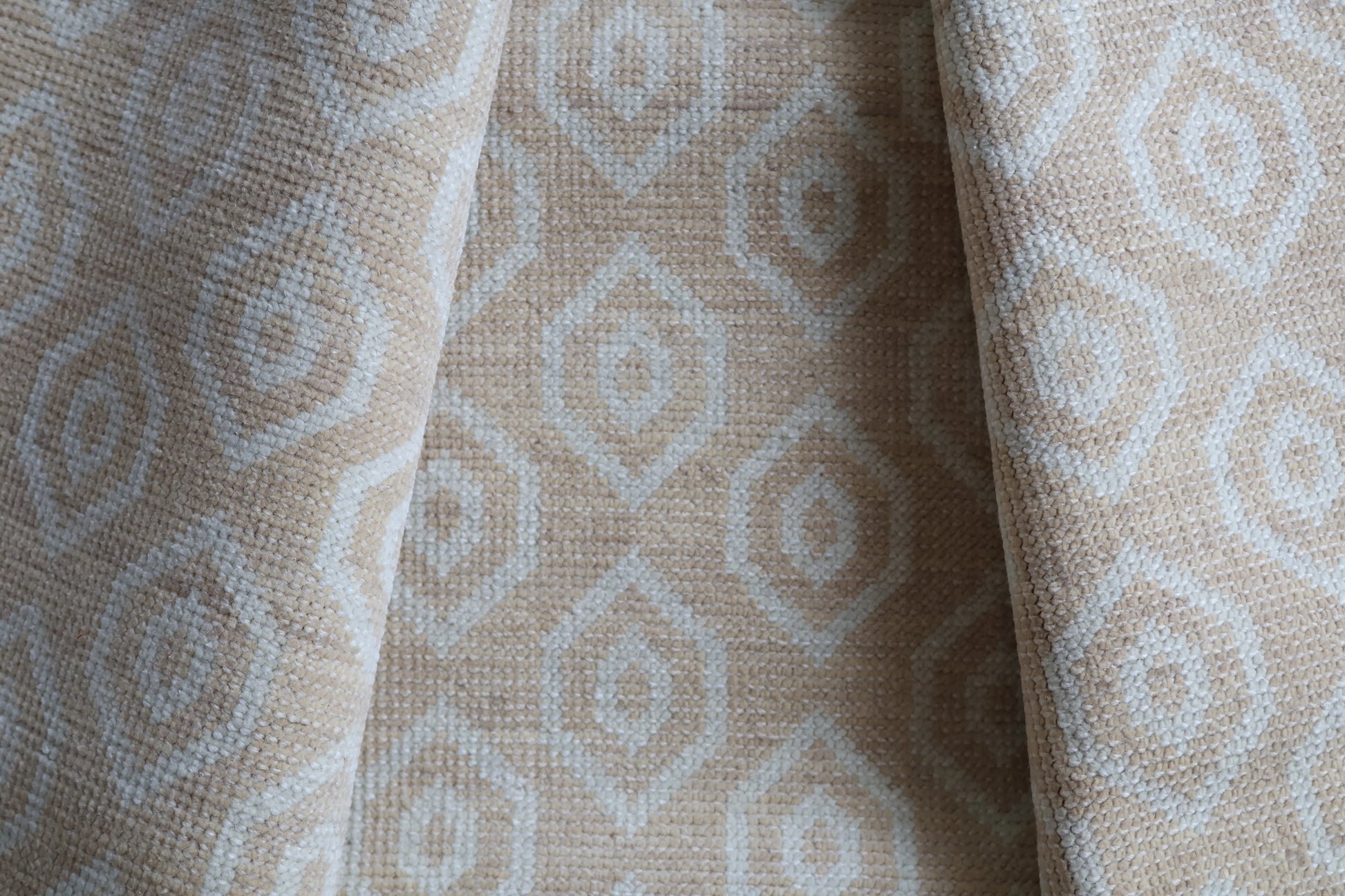 Champagne Supernove - Taupe/Cream New Production Pre-Order