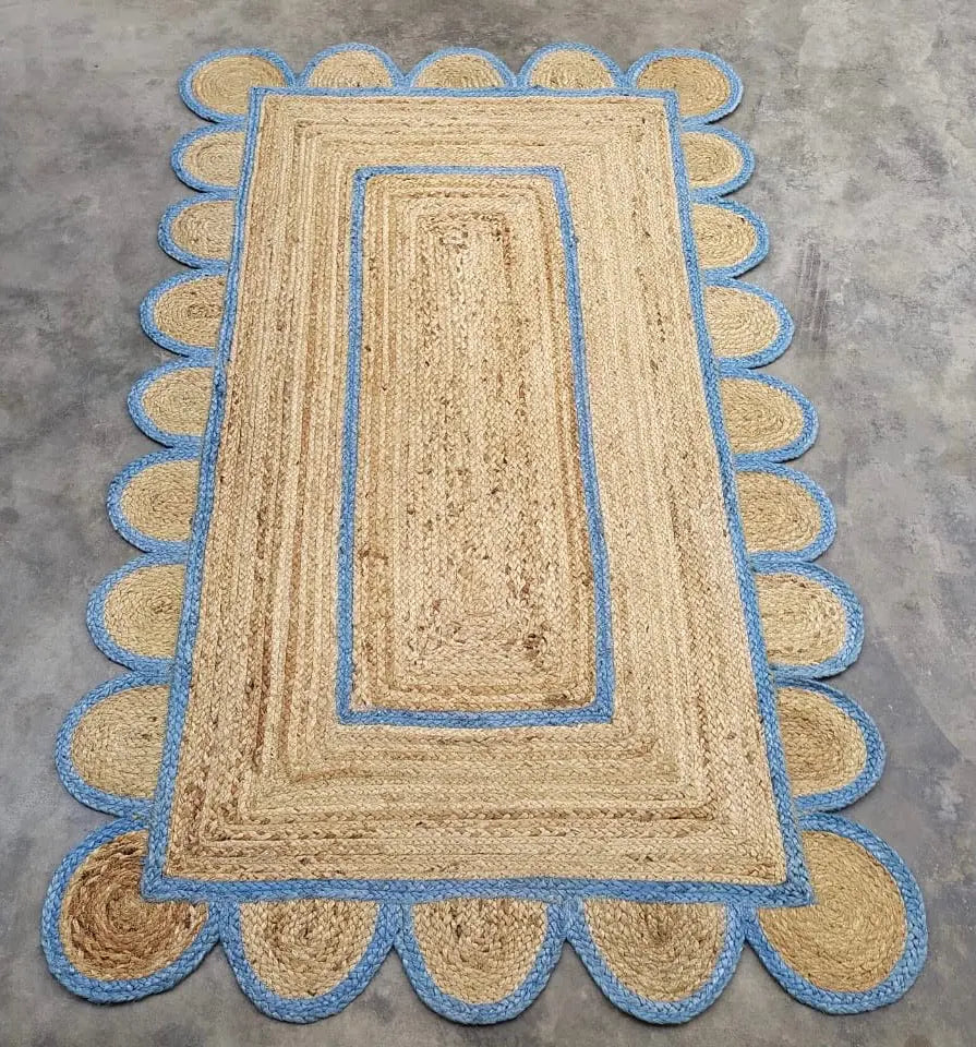 Scallop Jute with Blue Border - Milagro Collective