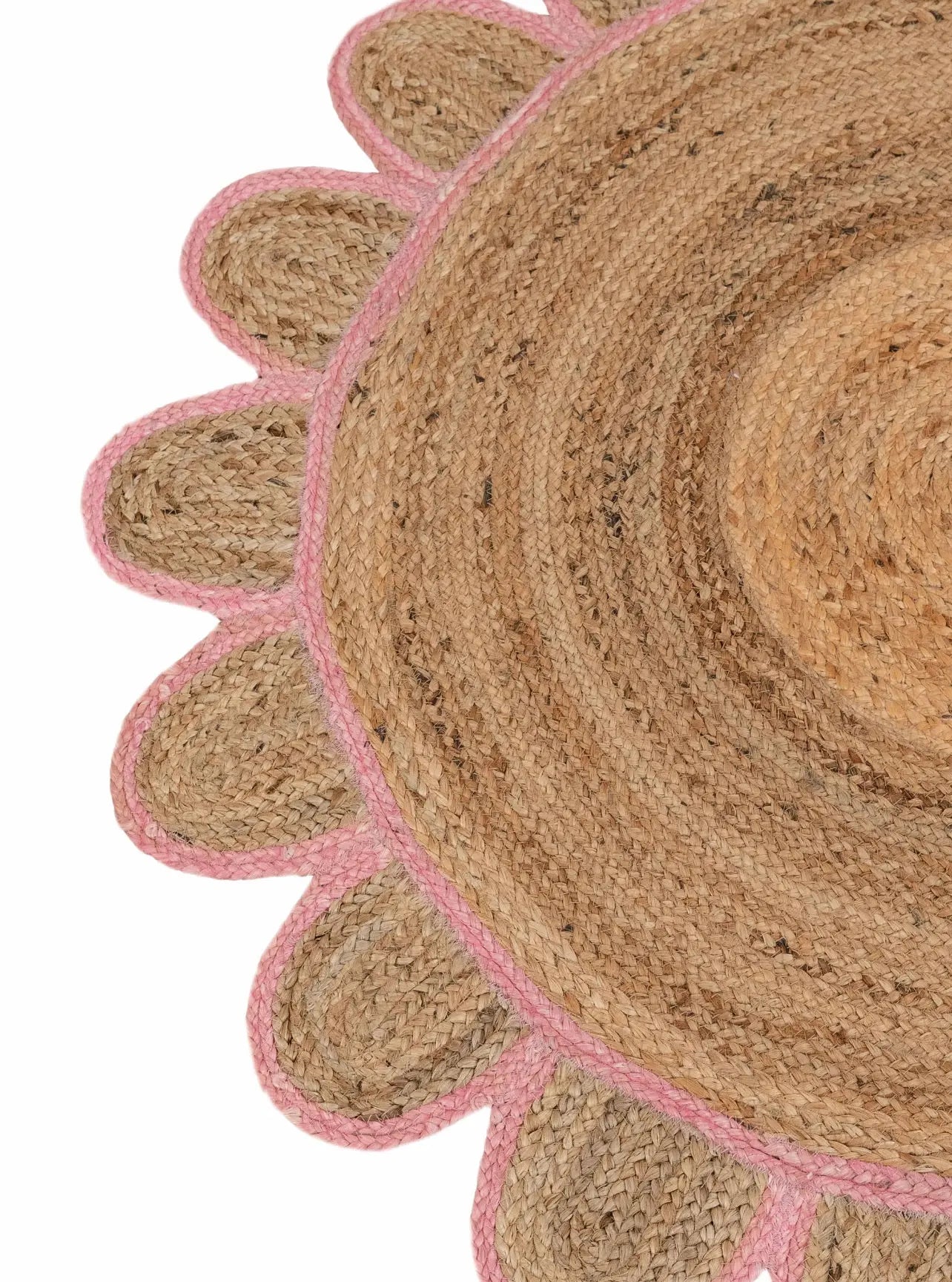 Scallop Jute with Light Pink Border - Milagro Collective