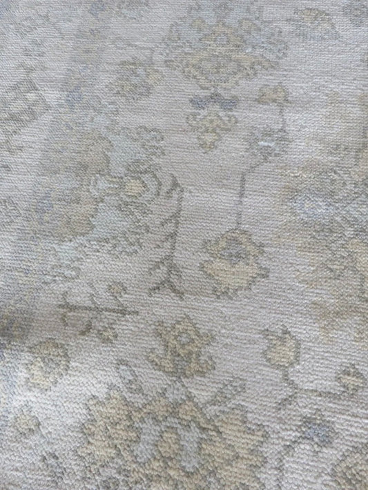 Oliver 5 x 7 (in stock)