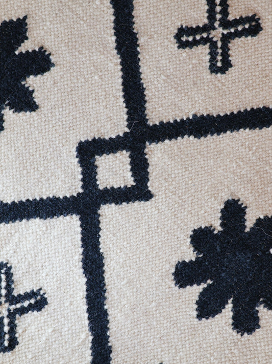 Black Meadow Flatweave Dhurrie