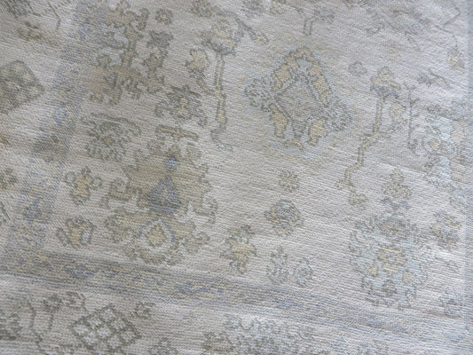 Oliver 5 x 7 (in stock)