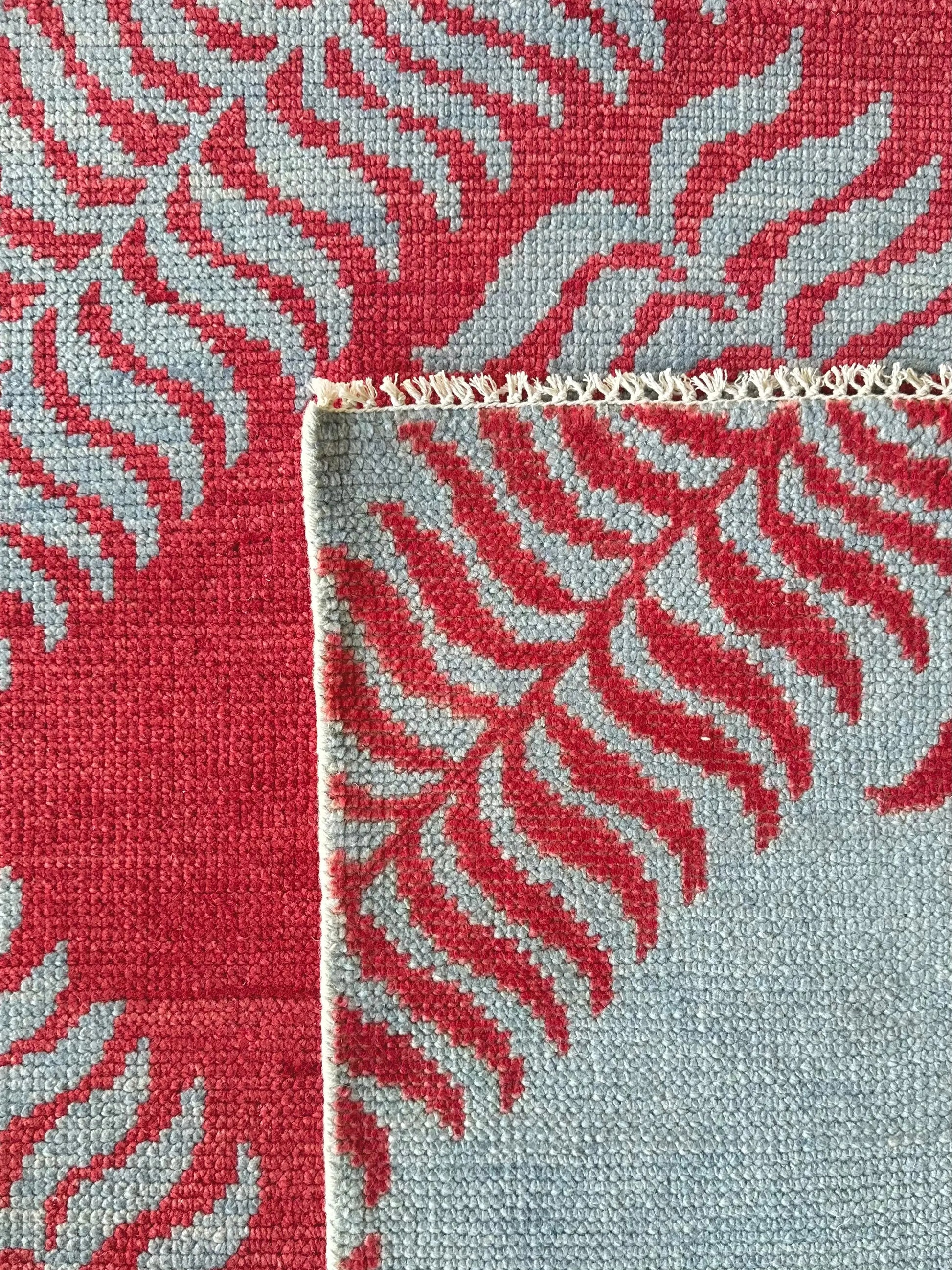 Ivy • Red/Blue - Milagro Collective