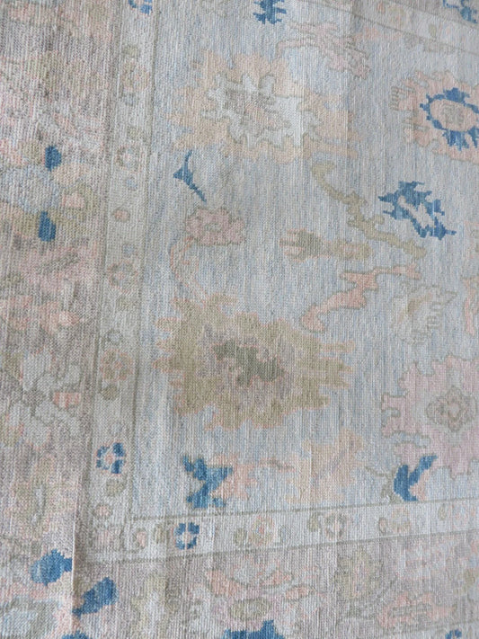 Gustavo 6 x 9 (in stock)