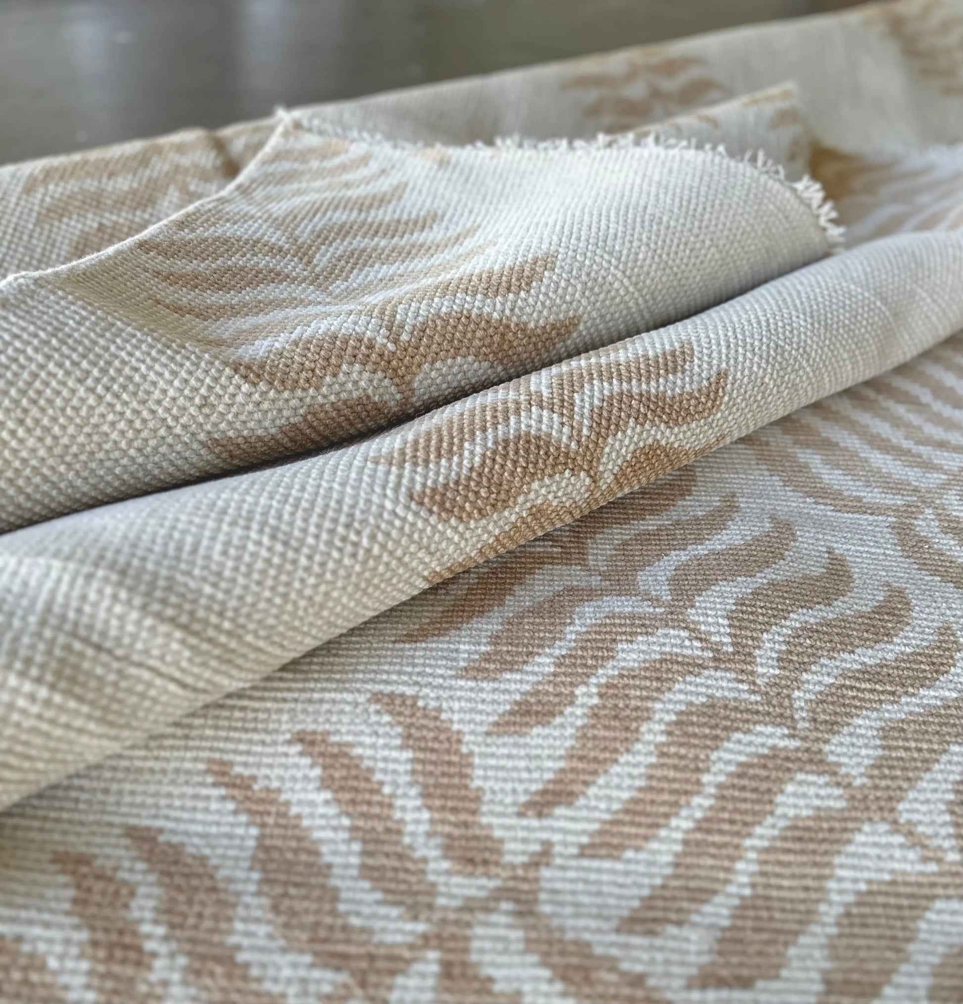 Ivy • Brown/Cream - Milagro Collective