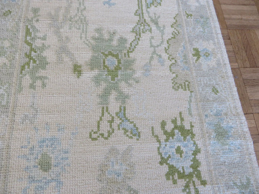 Hannah 2'6" x 12 (in stock)