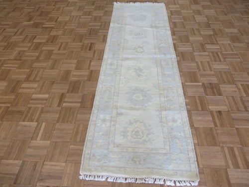 Nell 2’6” x 8 (in stock)