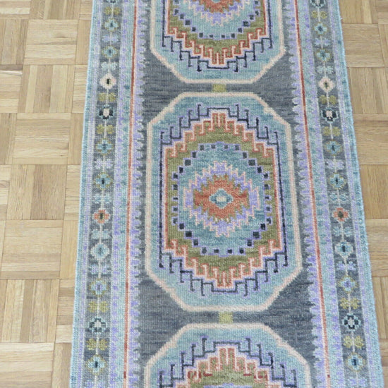 Geo 2’6” x 16 (in stock) photo 4