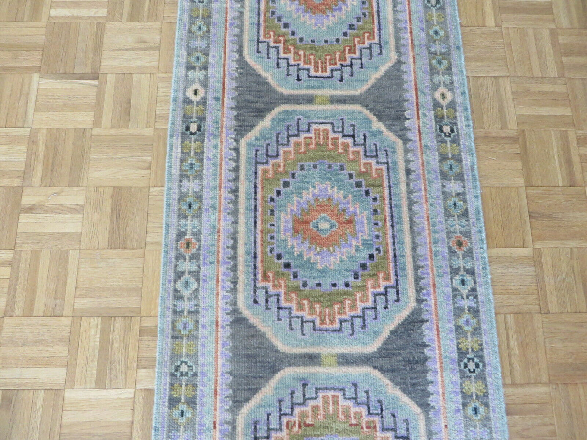 Geo 2’6” x 16 (in stock) photo 4