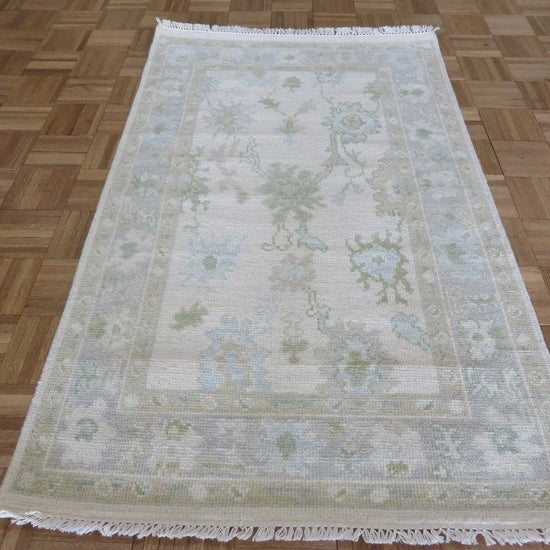 Hannah 3 x 5 (in stock) Ready to Ship