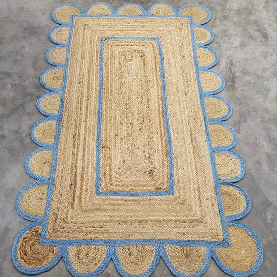 Scallop Jute with Blue Border - Milagro Collective