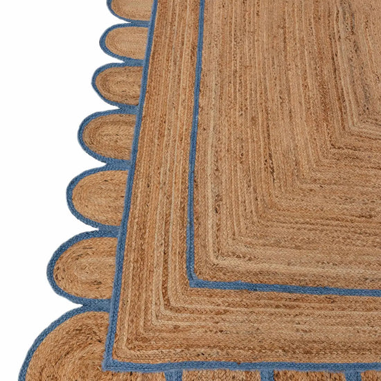 Scallop Jute with Classic Blue Border - Milagro Collective