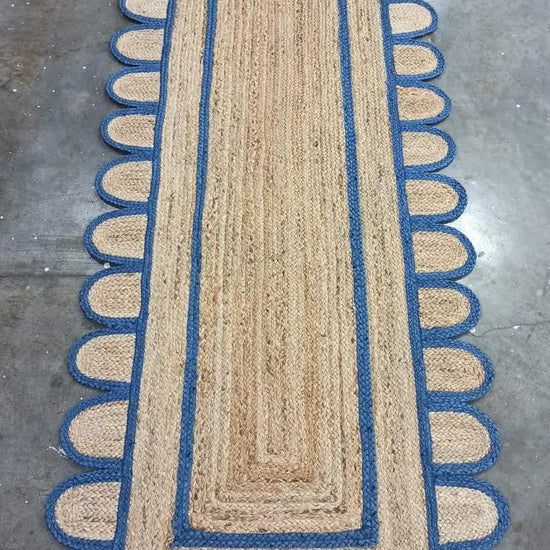 Scallop Jute with Classic Blue Border - Milagro Collective