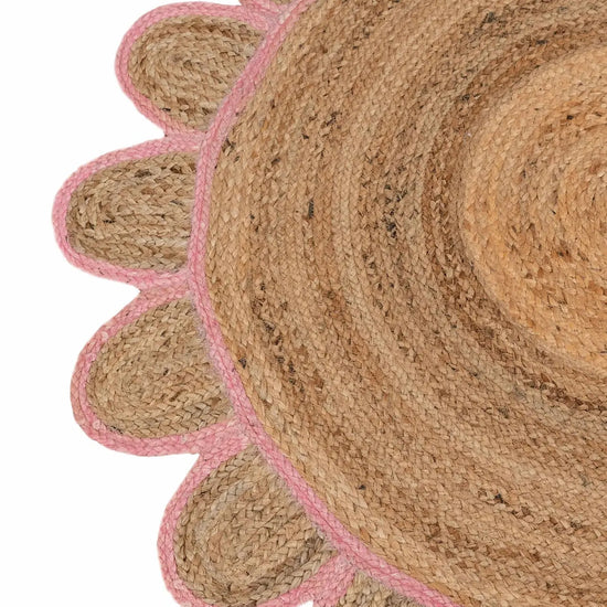 Scallop Jute with Light Pink Border - Milagro Collective
