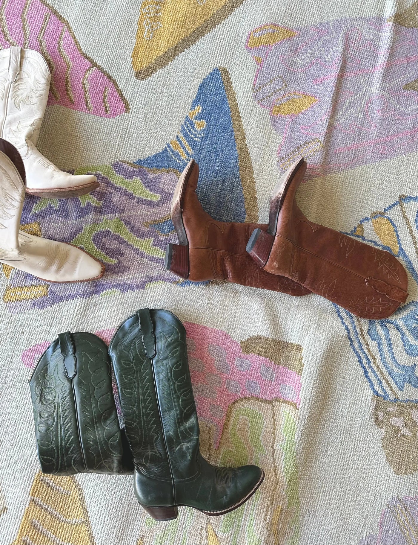 Doing the two clearance step in cowboy boots