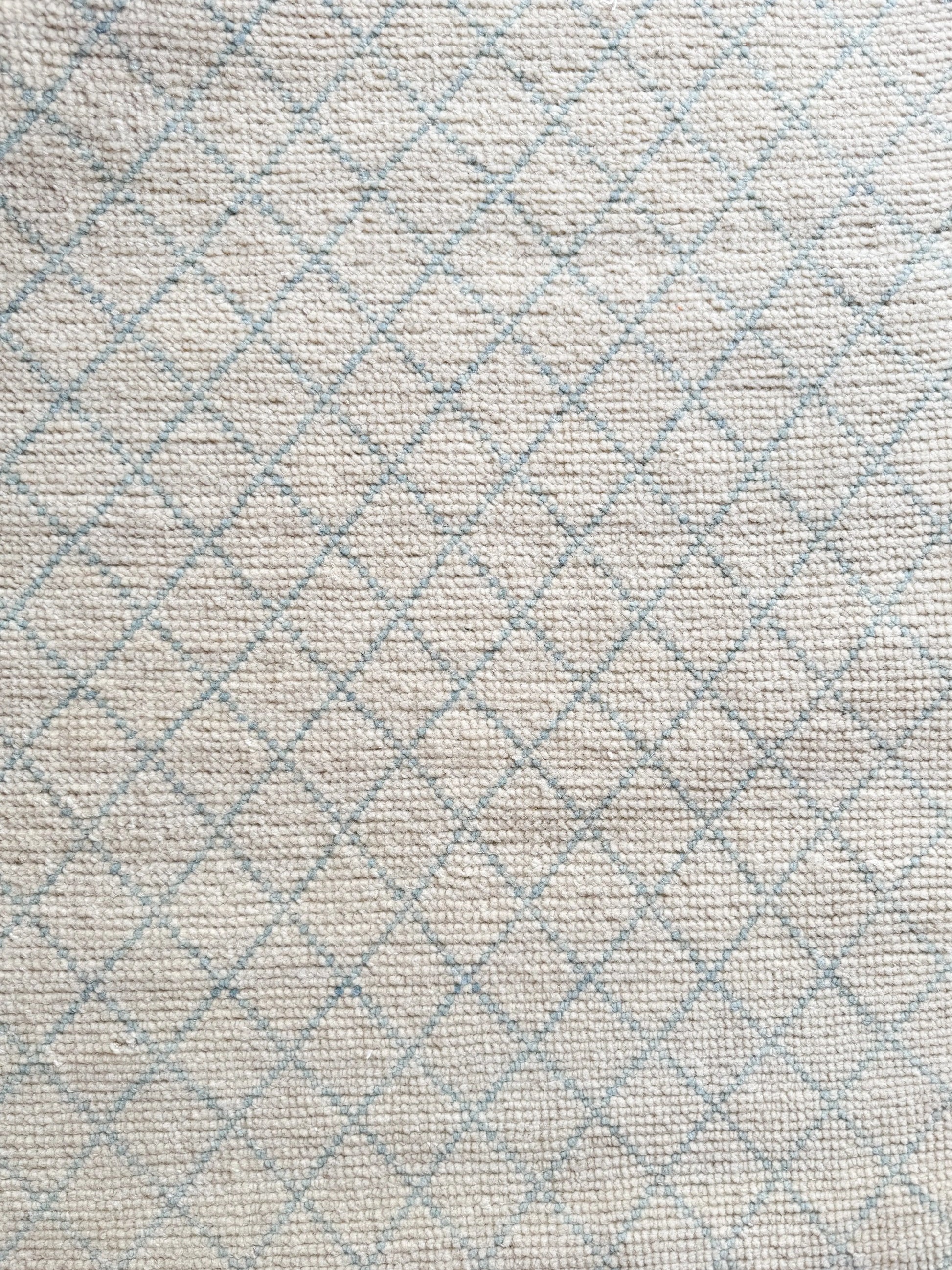 Vivian New Production Pre-Order