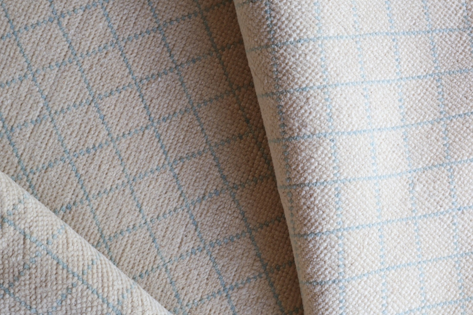 Vivian New Production Pre-Order