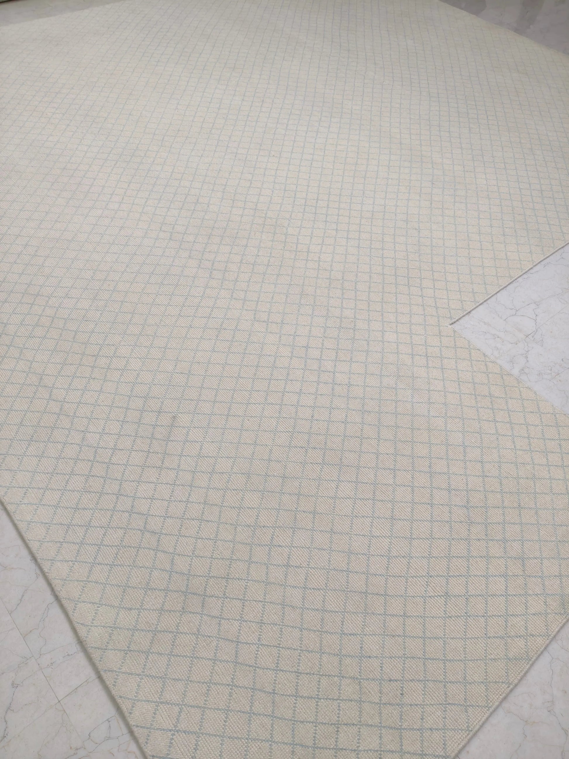 Vivian New Production Pre-Order