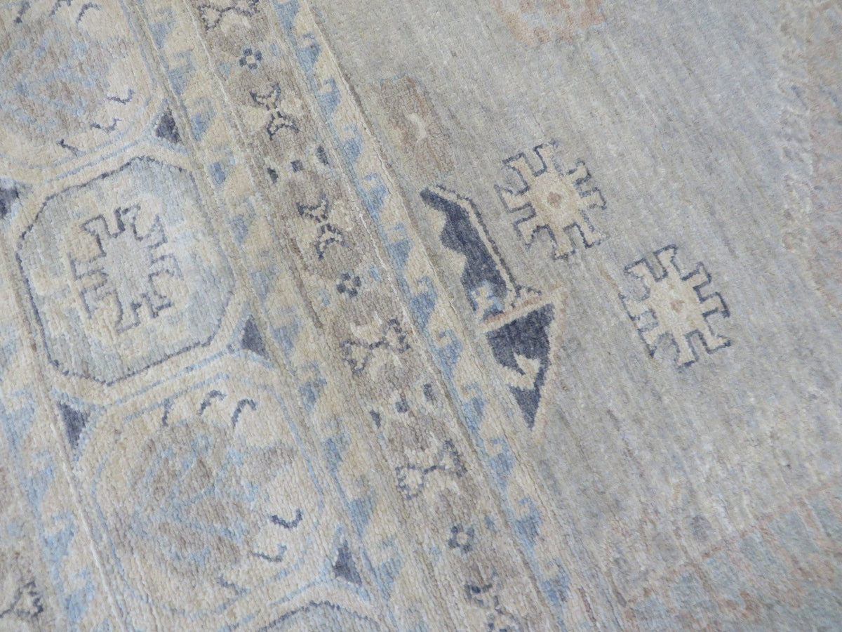 Auden hand-knotted Peshawar rug — view 5