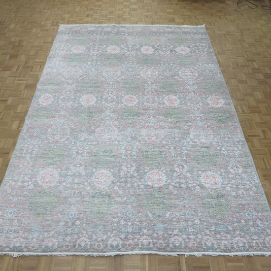 Avondale mamluk-style geometric rug, full rug view