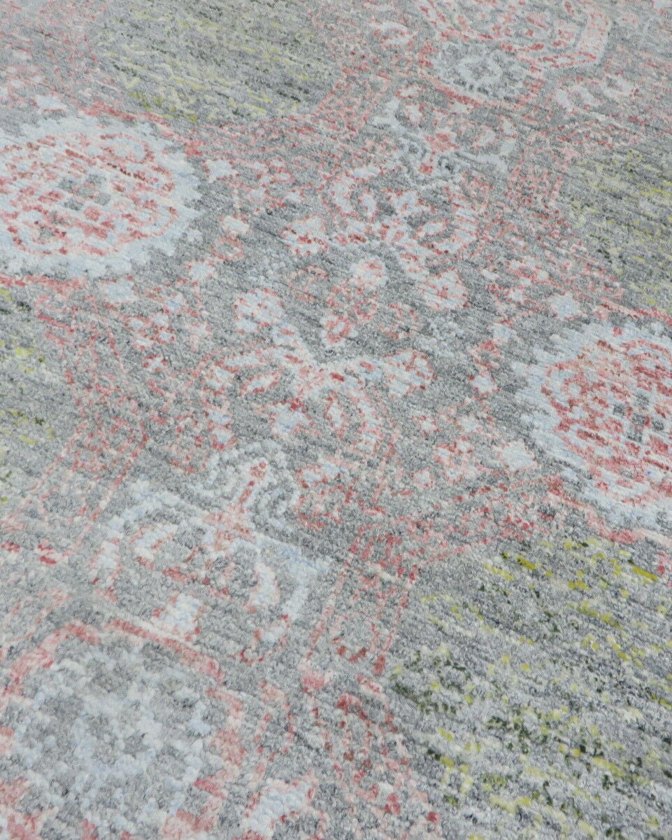Avondale mamluk-style geometric rug, additional view