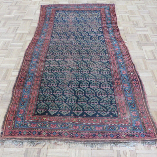 Beaumont vintage turkish rug, full view