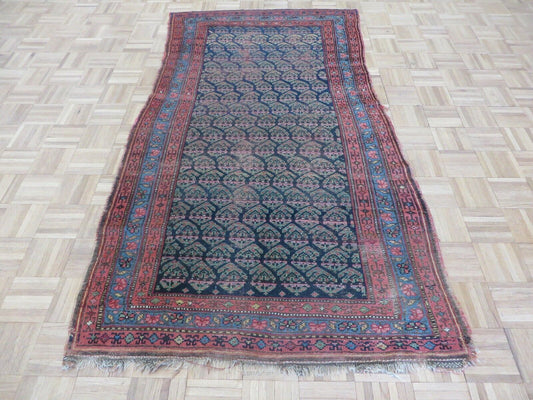 Beaumont vintage turkish rug, full view