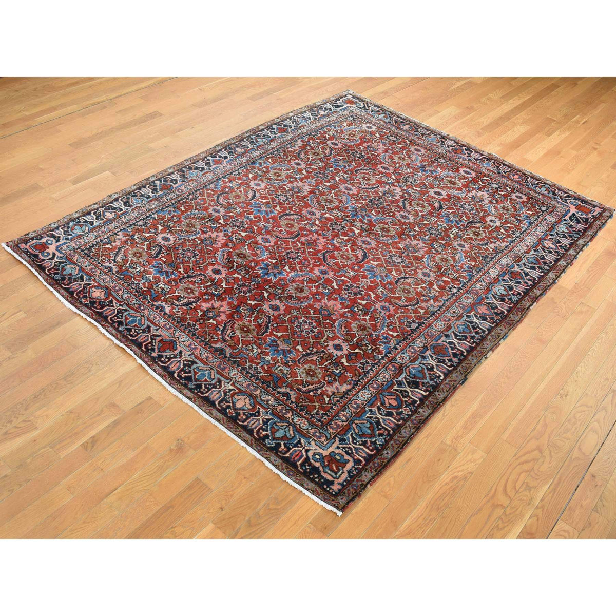Constance vintage persian heriz rug, detail view 4