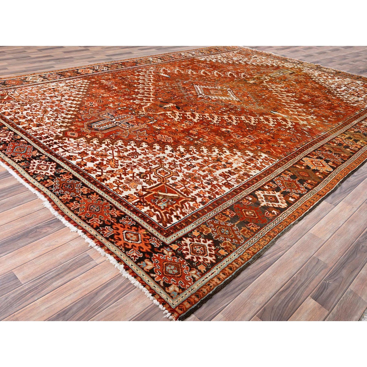 Ellsworth semi-antique persian heriz rug, detail view 4