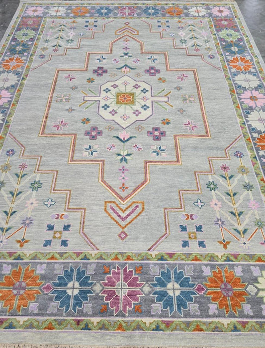 Milagro Flash Sale No. 063 — Gray stepped medallion with a colorful star border