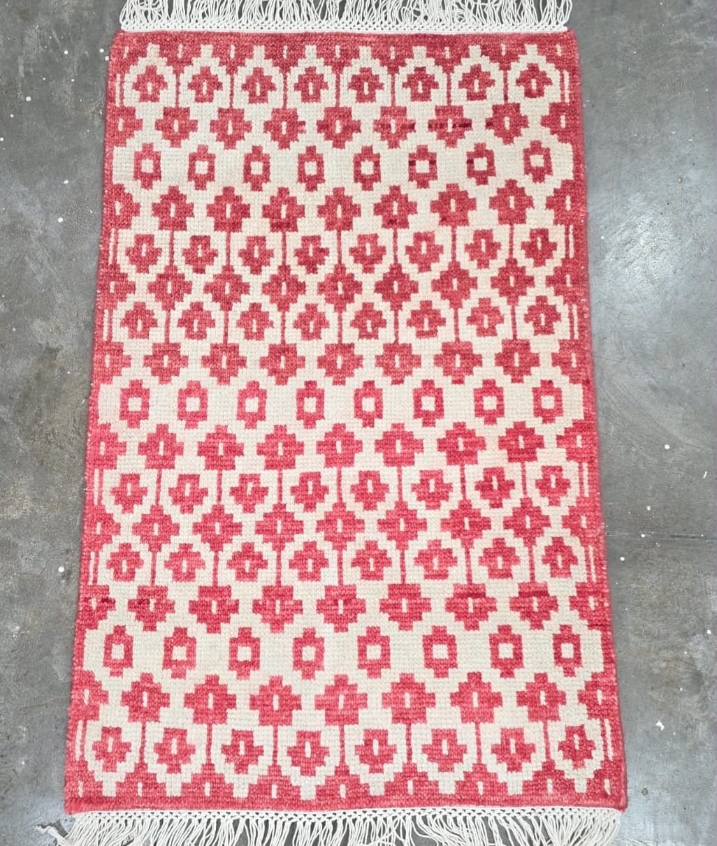 Milagro Flash Sale No. 085 — Red and ivory geometric mini rug