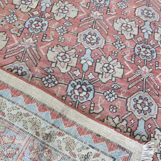 Montrose vintage persian mahal rug, detail view 12