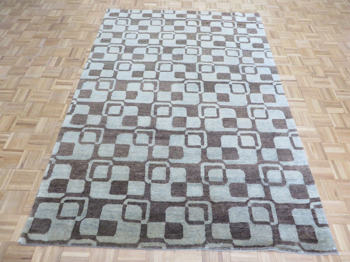 Thayer geometric wool rug, full rug view