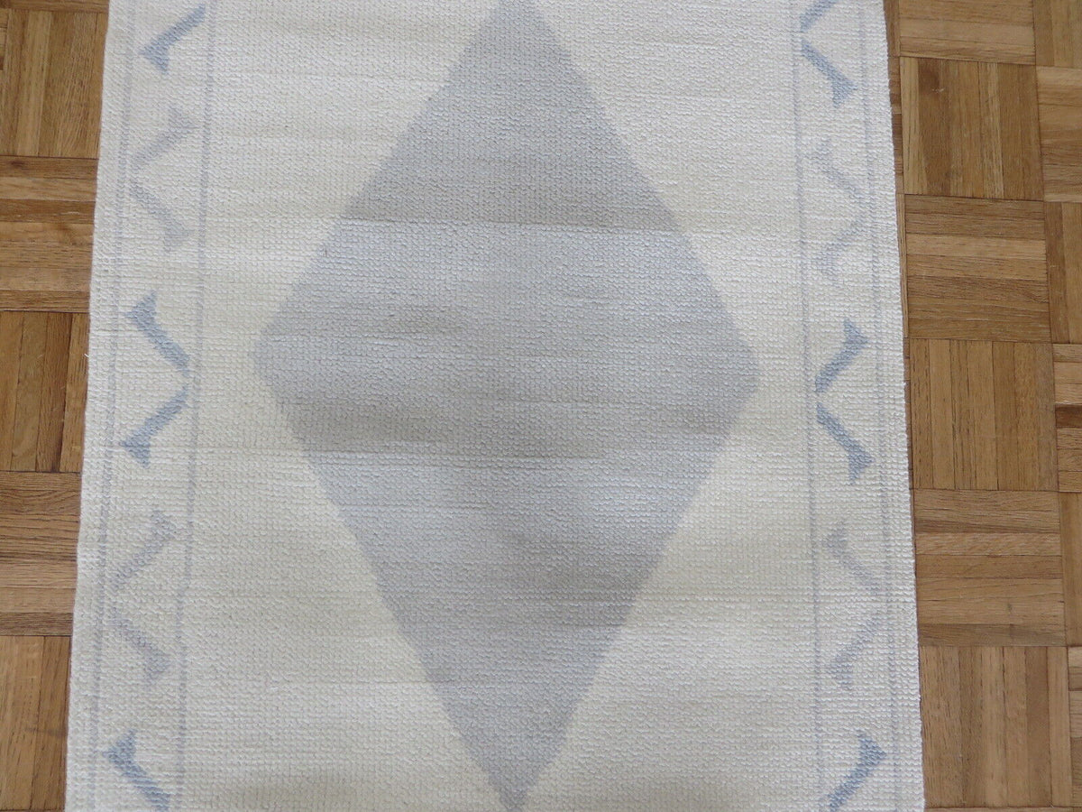 Geometric 2’6” x 12 photo 5